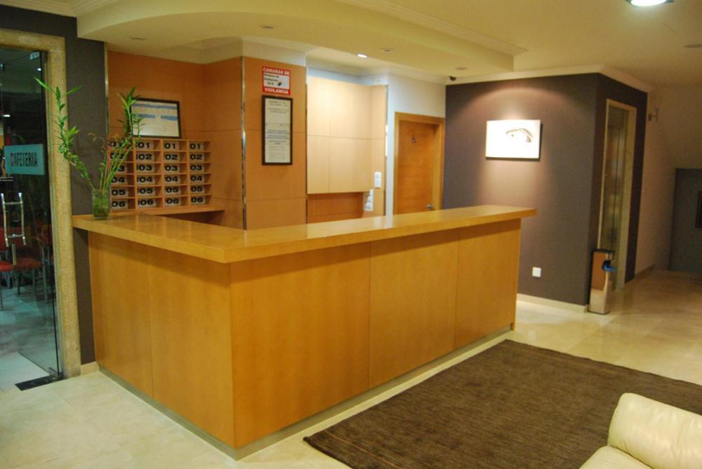 Hotel Plaza Portonovo Bagian luar foto